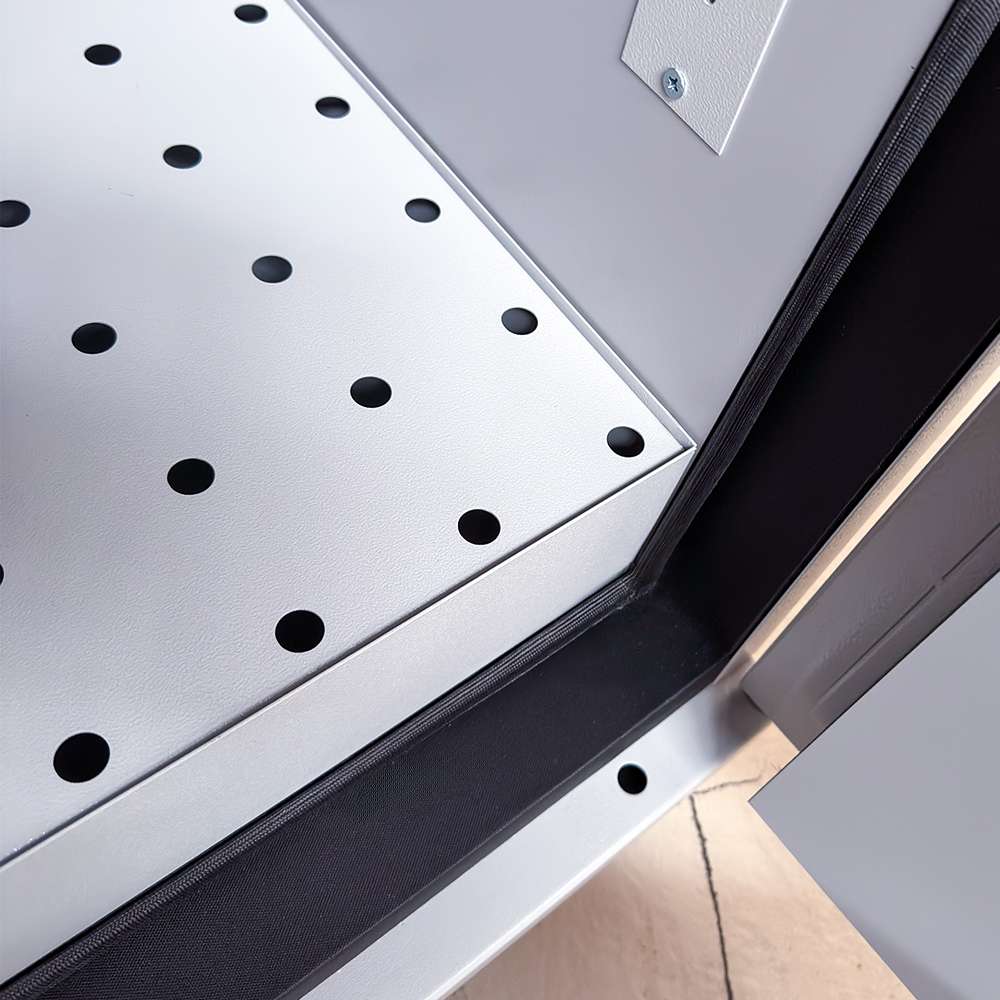 firecab Bodenwanne mit Lochblech